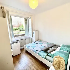 https://lyon-sejour-chez-dalia-chambre-privee.hotels-rhonealpes.com
